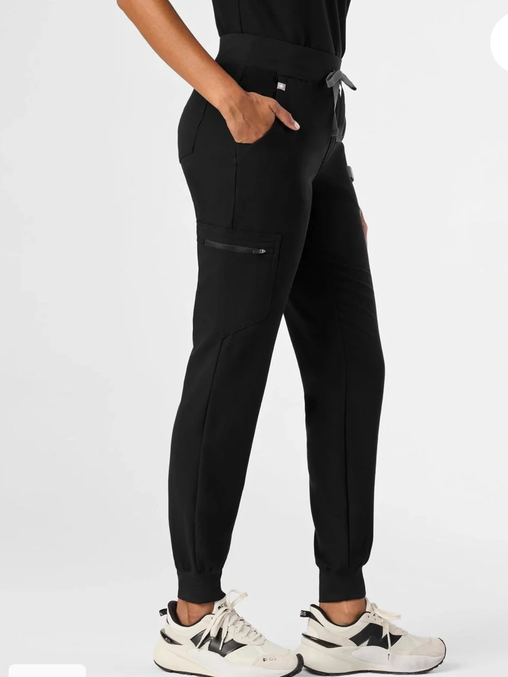 Figs Scrubs Women’s Zamora Joggers